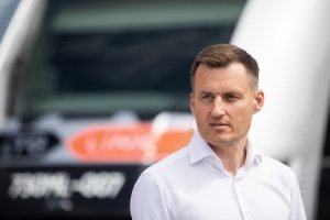 300 Linas Baužys