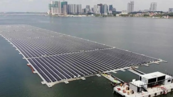 600 Sunseap Johor floating solar farm