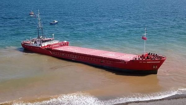 600 Isle of Man Harbours cargo ship