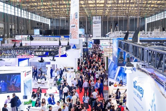 Photo 1 air cargo China 2024 from above 558