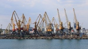 300 Port of odessa cranes George Chernilevsky cc by sa 40.e7ebc0