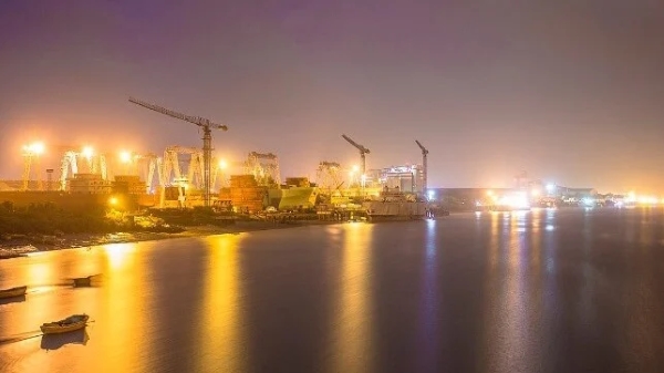 600 ONGC ABG Shipyard bridge Surat