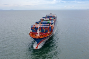 300 Container ship3