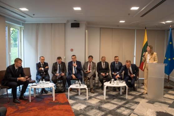 Diskusija Briuselyje 558