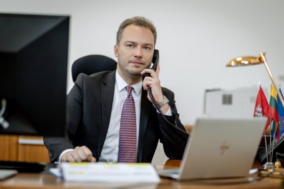 Susisiekimo ministras J. Taminskas 558