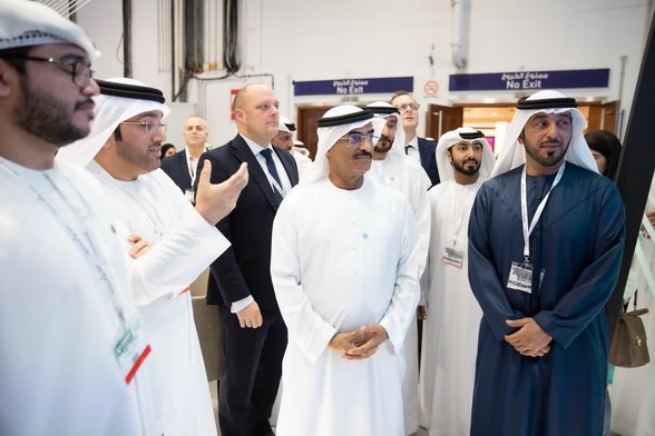 article The UAE Minister. of infrastructure development during exhibition